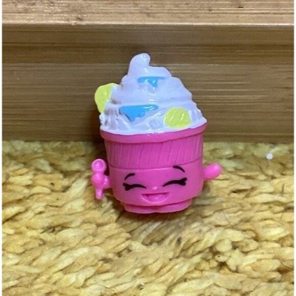 Shopkins Season Two 2 & McDonalds Toys Lot 9 Of Figures Moose Toys Animated Food - Picture 4 of 9